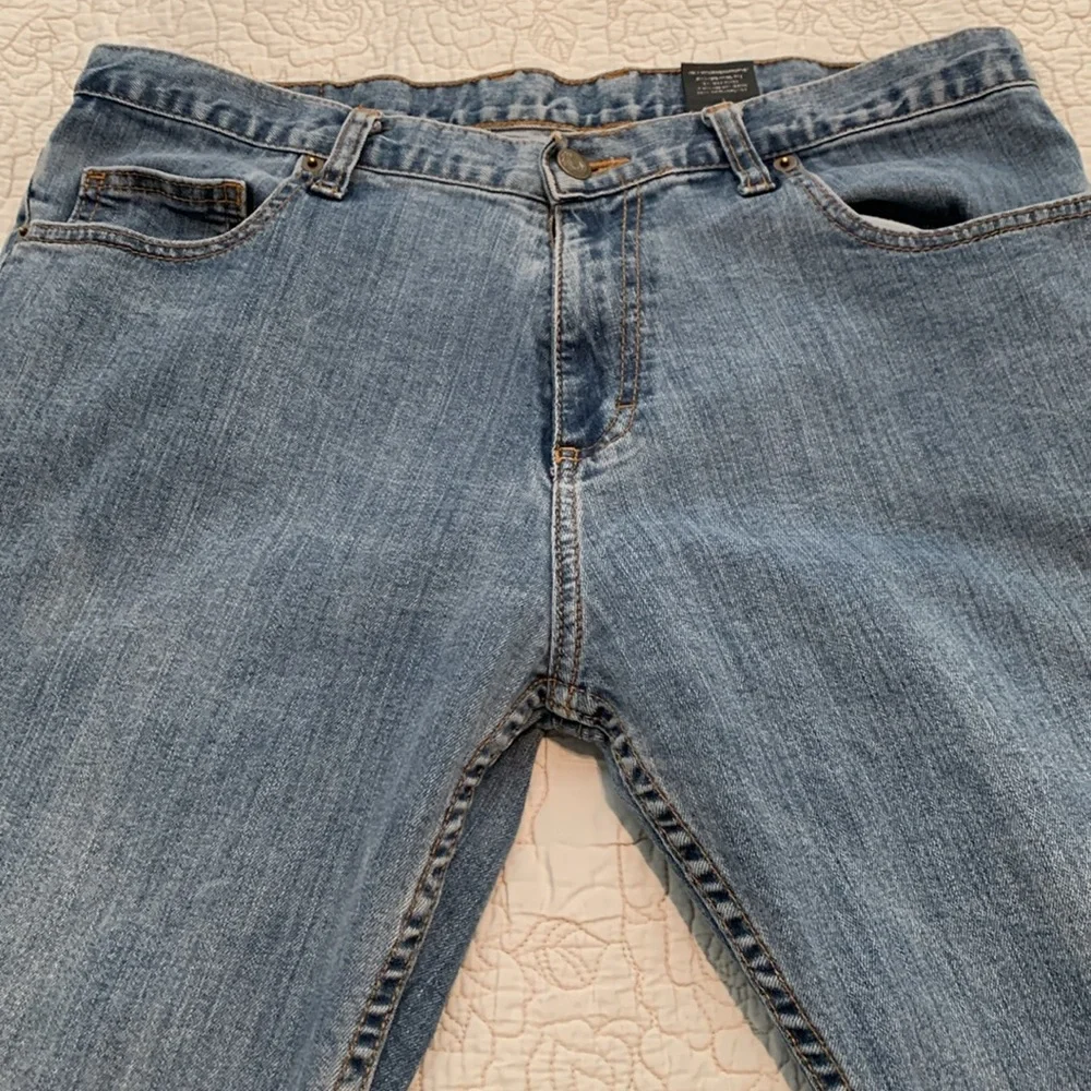 Men’s Dearborn Slim Fit Medium Wash Denim Jeans * 36 X 30